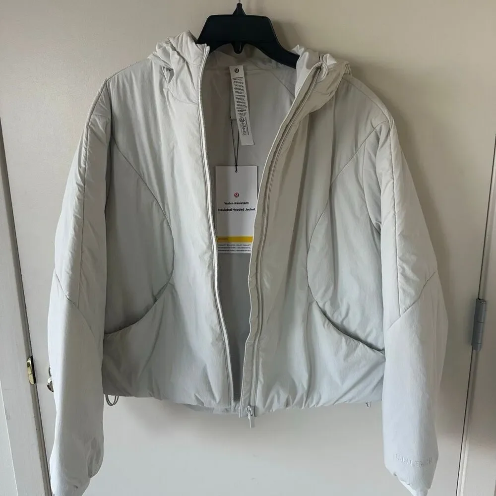 NWT XS Lululemon Lightweight Water-Resistant Insulated Hooded Jacket - Bone